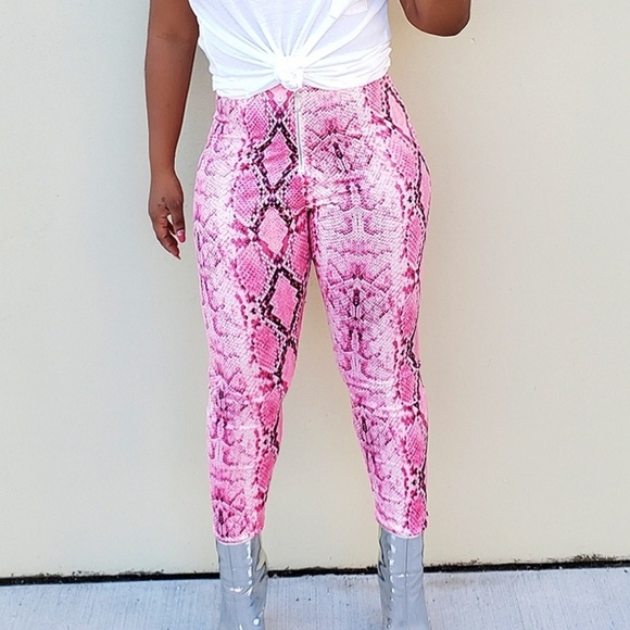 Pink snakeskin pants - Picture 1 of 3